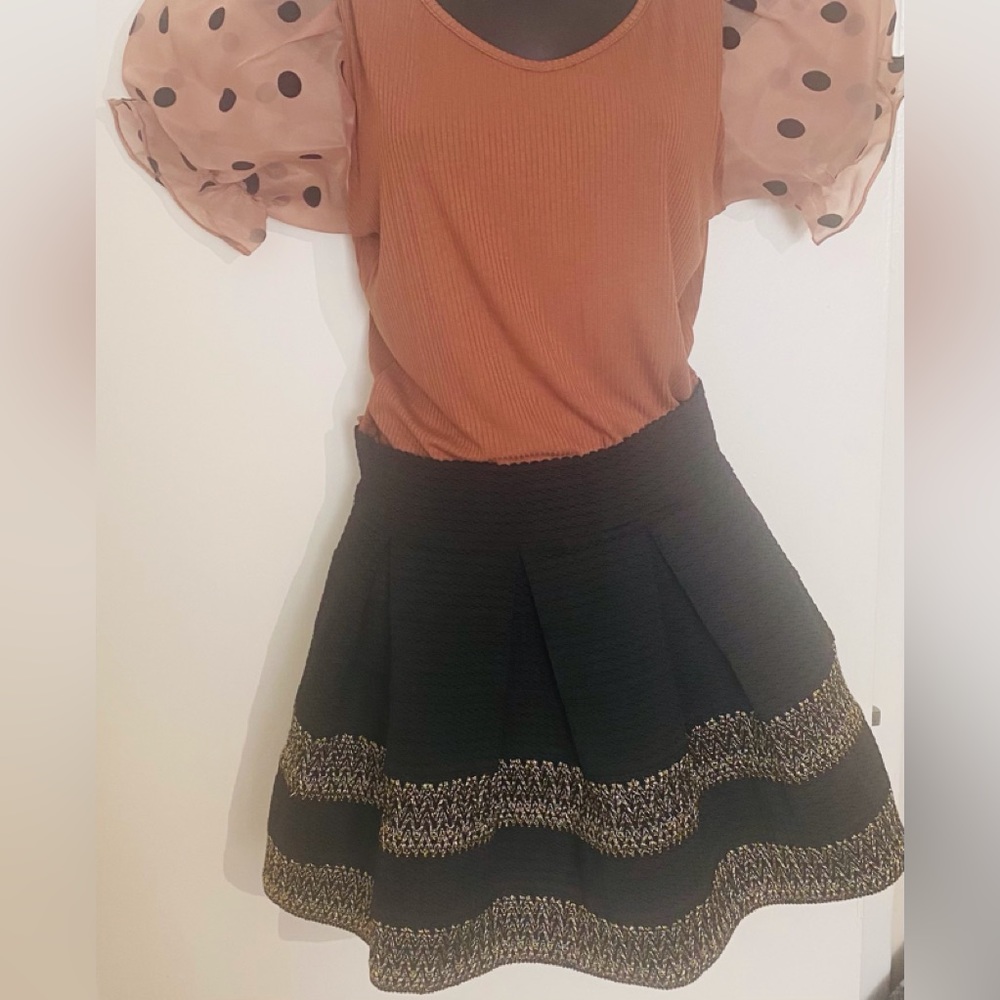 Brown sheer polka dot sleeve shirt